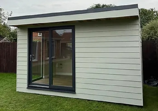 Garden Rooms Suffolk HArdie PLank