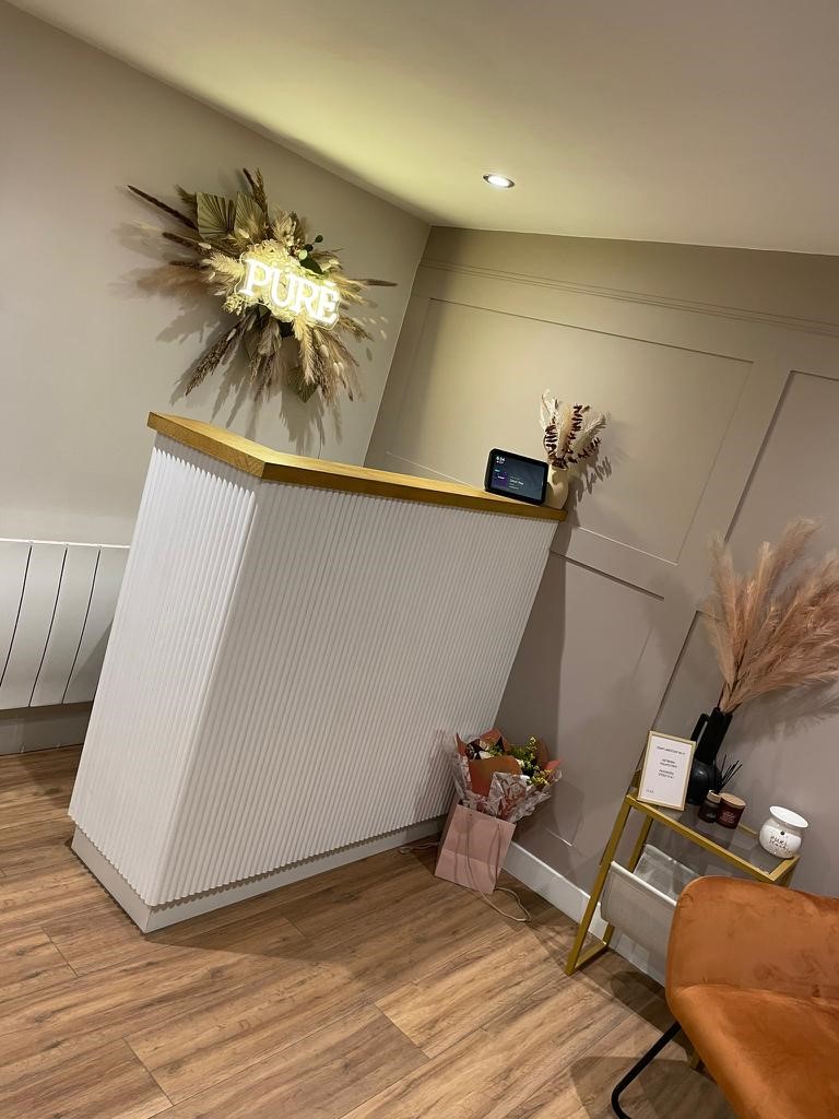 Salon Garden Building Ipswich